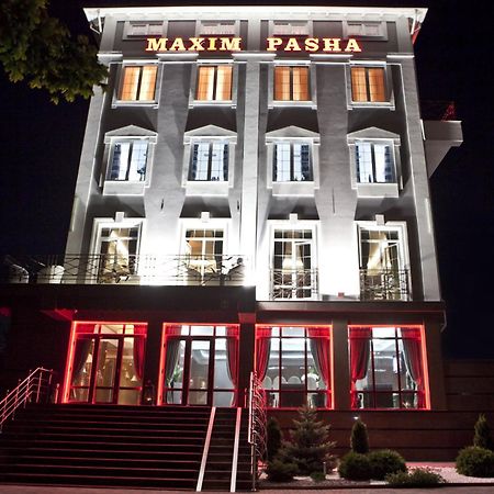 Maxim Pasha Hotel Кишинев Екстериор снимка